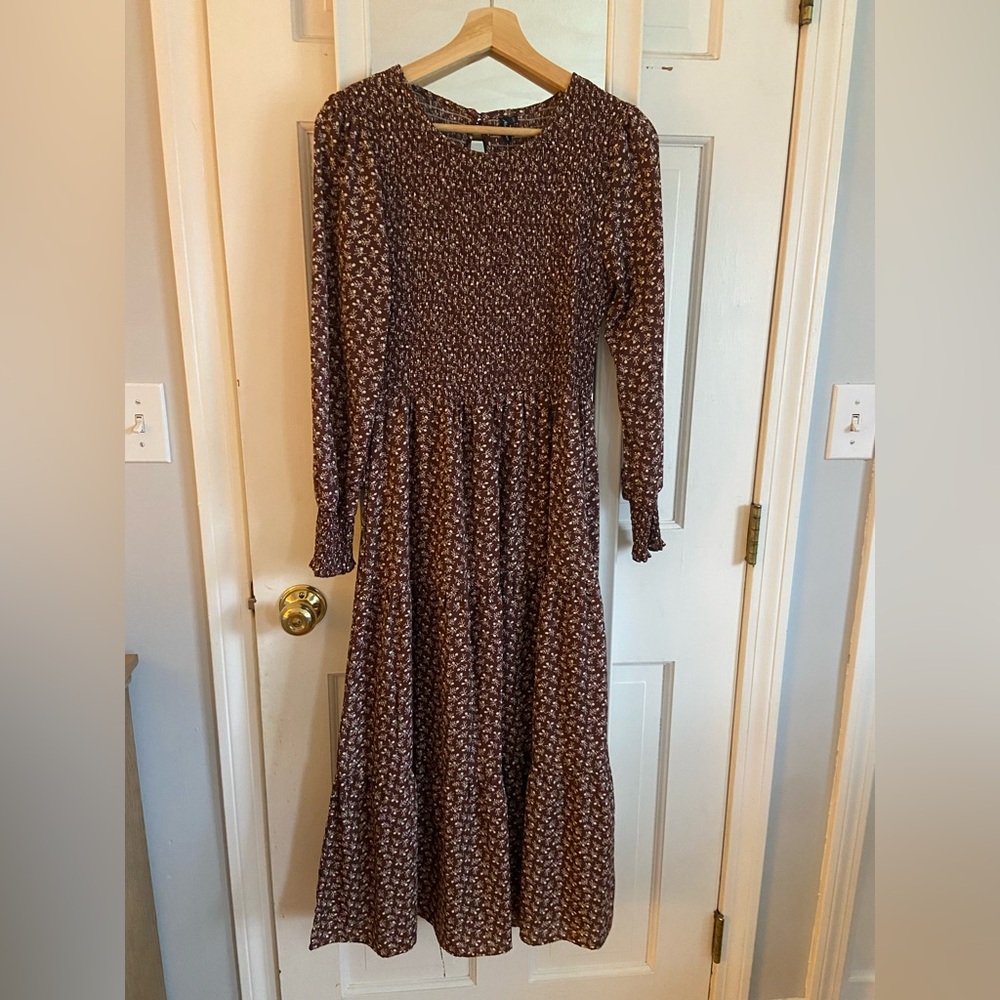 Fitting Floral Brown Patterned Dress